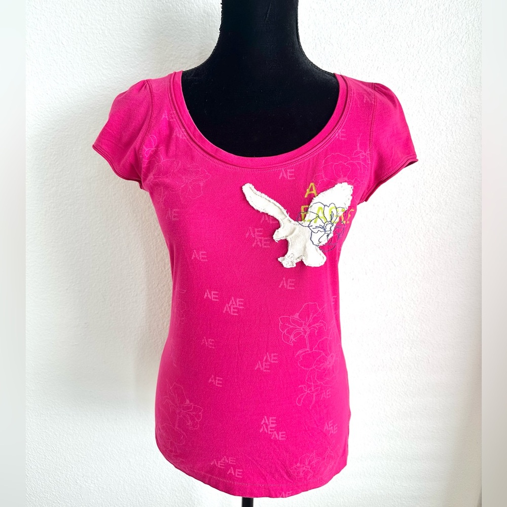 AE MAGENTA TEE